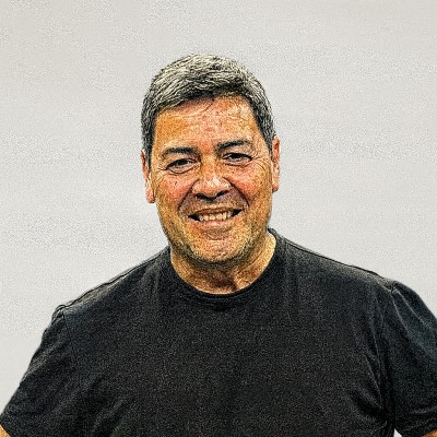 Carlos L. Olivo